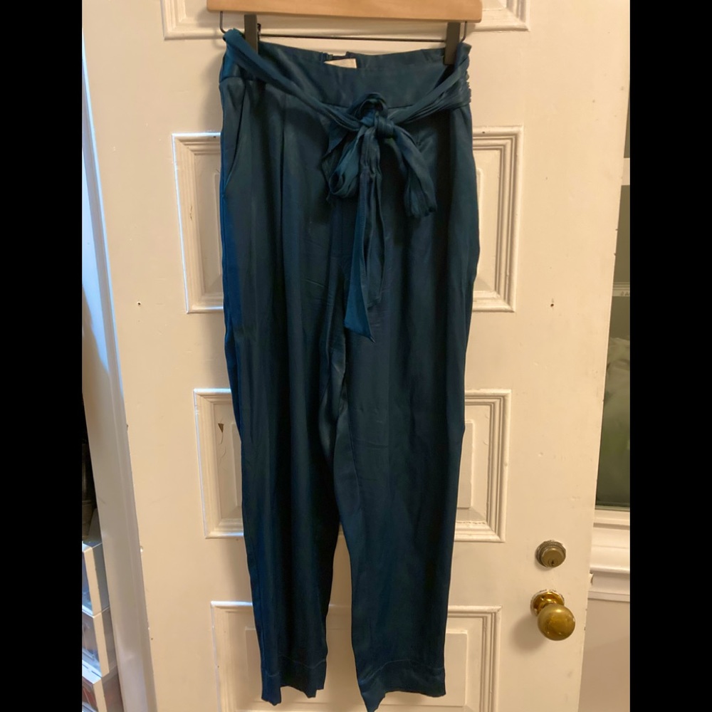 Anthropologie Teal Satin Cropped Pants, size 4 - Picture 1 of 4